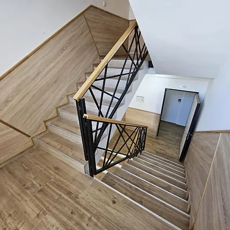 Andjela דירה יהורינה