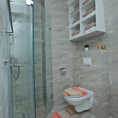 Andjela דירה יהורינה